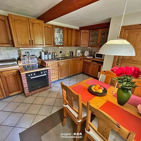 Nyaraló Reetdach-oase *