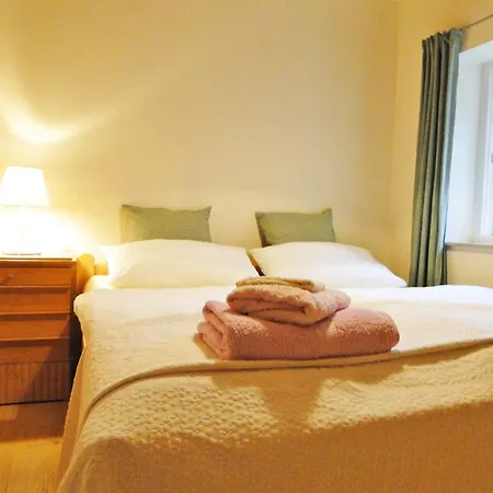 Nyaraló Reetdach-oase